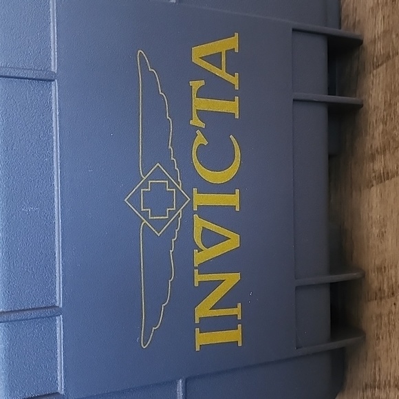 INVICTA 3 SLOT CASE - Picture 2 of 6